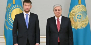 Президент поздравил Шавката Рахмонова с победой