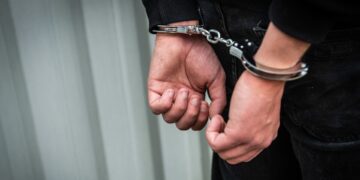В Актау задержали главу военного следственного управления