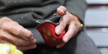 Мошенники обманули 75-летнюю акмолинку