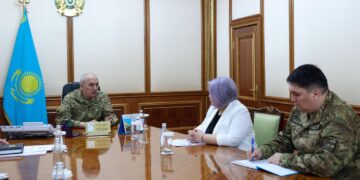 Министр обороны анонсировал расширение полномочий Комитета солдатских матерей