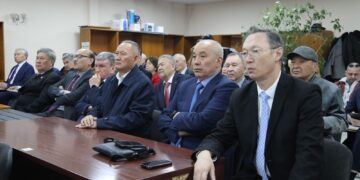Академики проголосовали за самоликвидацию дублирующей организации
