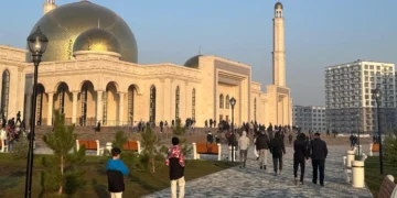 В Алматы отмечают праздник Ораза Айт