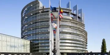 Депутаты Европарламента призывают Индию и Пакистан к деэскалации напряженности
