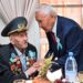 Аким области Абай поздравил ветеранов войны с Днем Победы