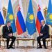 Токаев провел переговоры с Премьер-министром Словакии