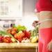 Откажитесь от них: названы продукты, которые мешают похудеть
