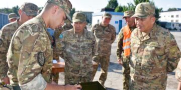 Начальник Генштаба совершил рабочую поездку в Алматинский, Конаевский и Таразский гарнизоны