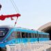 Первые вагоны LRT подняли на станцию в Астане