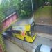 В Великобритании двухэтажный автобус срезало о мост: 15 пострадавших