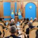 Президент Казахстана наградил работников транспорта