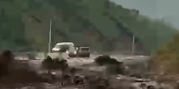 кадр из видео