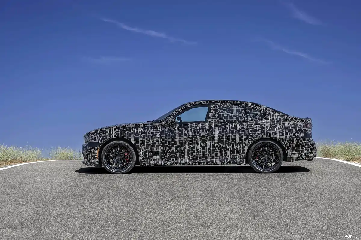 Новый BMW 3 Series впервые показали без камуфляжа