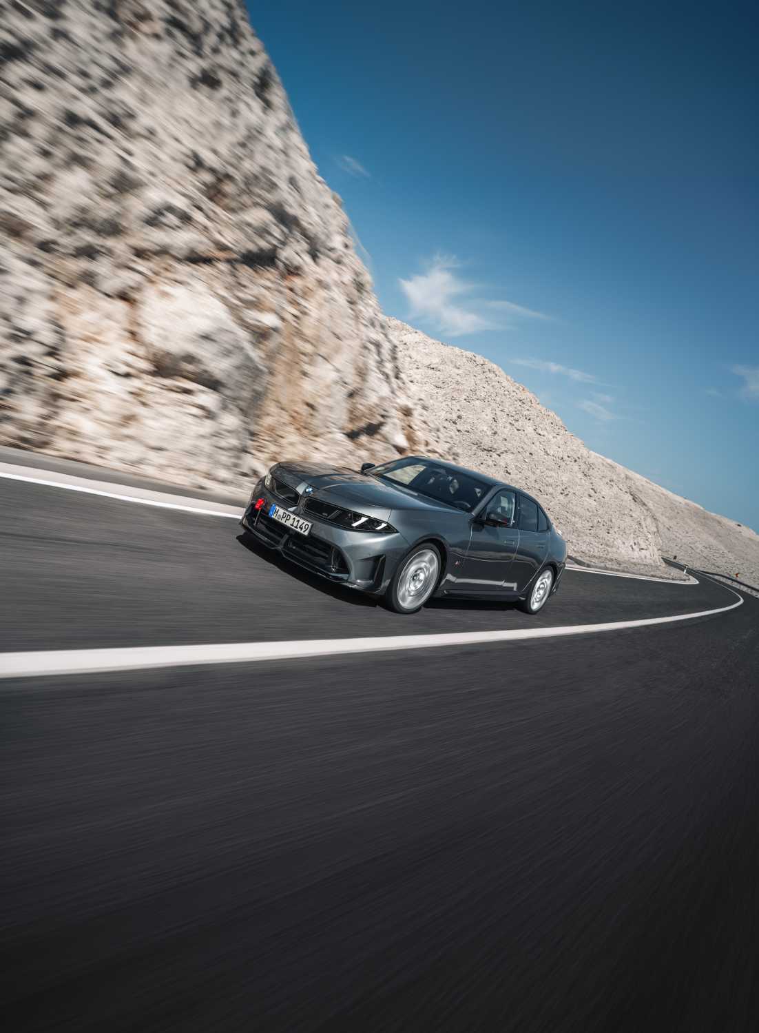 BMW 3-й серии нового поколения, официальный кадр BMW Group, 32