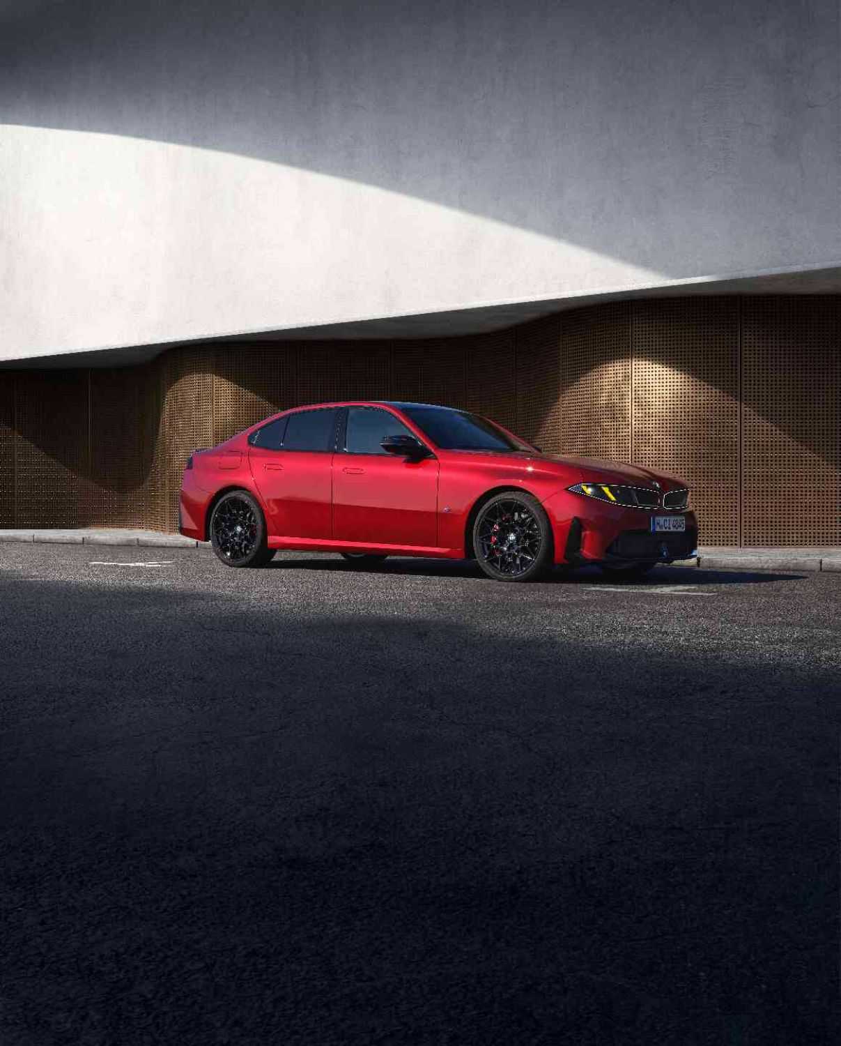 BMW 3-й серии нового поколения, официальный кадр BMW Group, 4