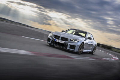 BMW M2 CS G87 — официальное фото 2