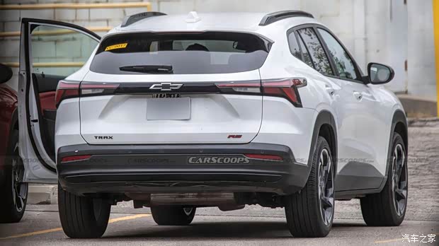 Chevrolet Trax готовят к обновлению: кроссовер заметно изменился на фото, фото 5