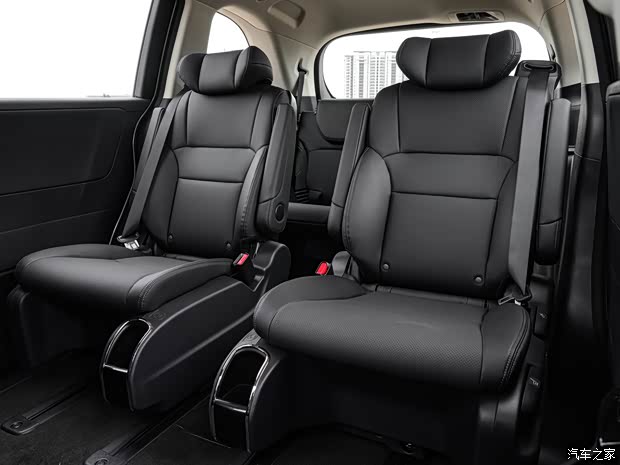 Honda Odyssey обновилась в Китае: японский минивэн с китайской пропиской, фото 12