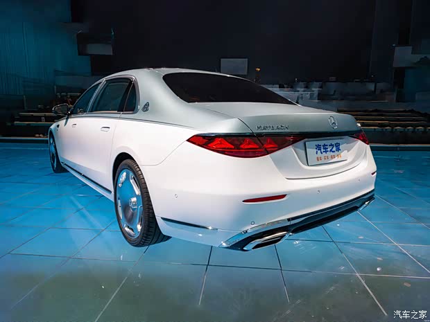В Китае представили обновлённый Mercedes-Maybach S-Class: что изменилось, фото 6