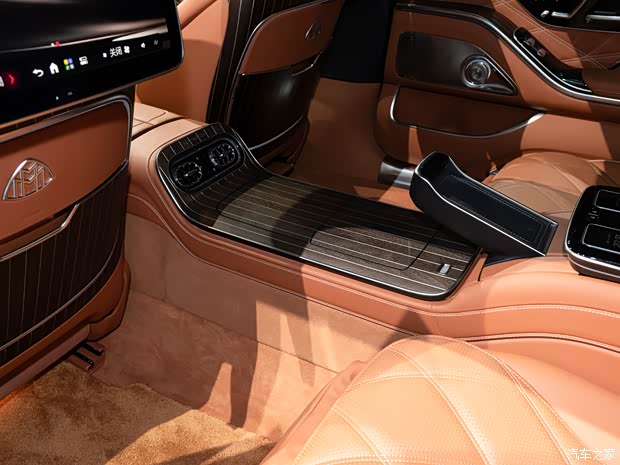 В Китае представили обновлённый Mercedes-Maybach S-Class: что изменилось, фото 20
