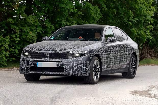 Новые модели BMW 2027 года