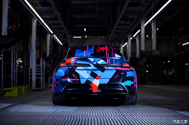 Прототип электрического BMW M3