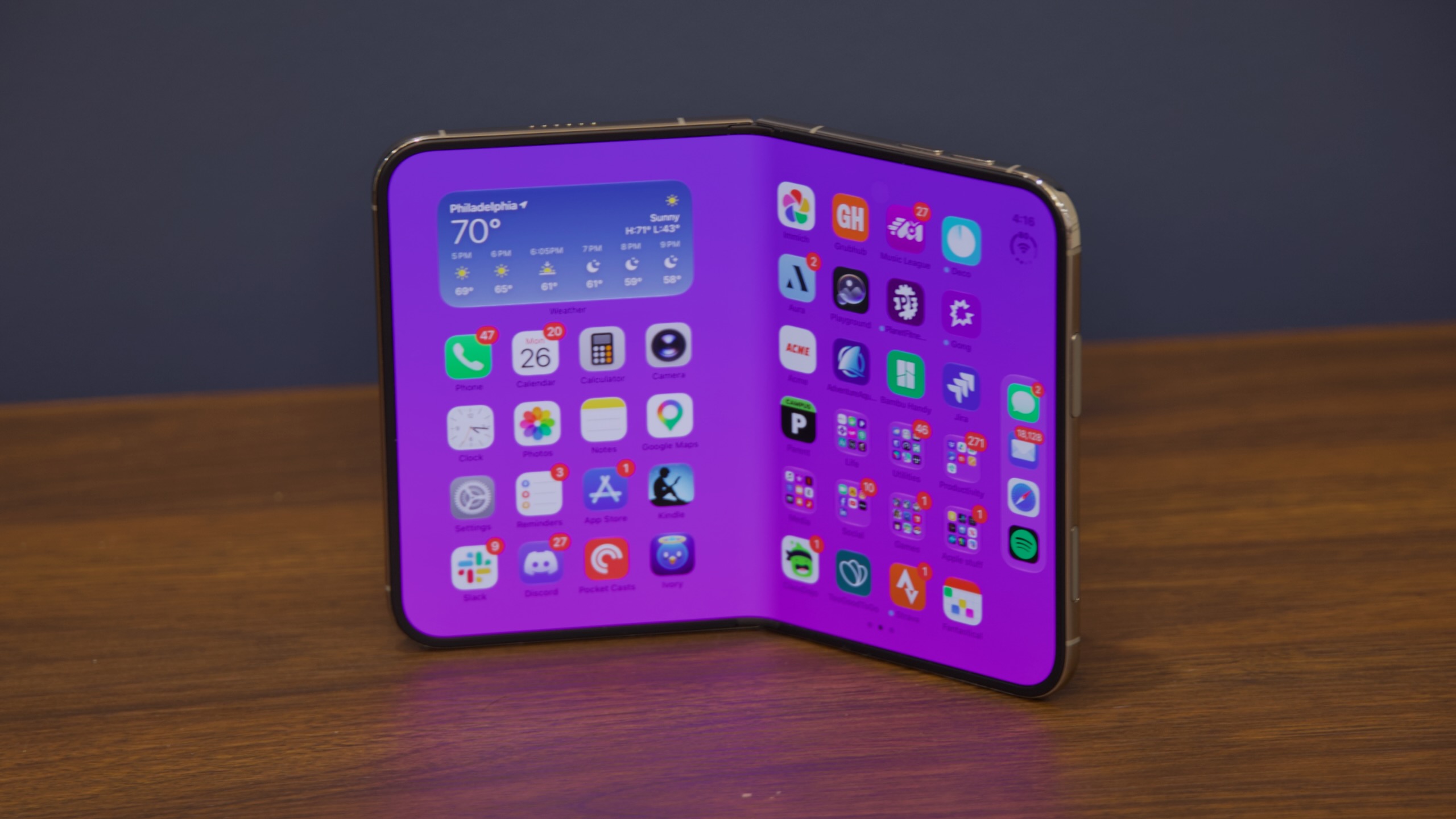 Apple iPhone Duo