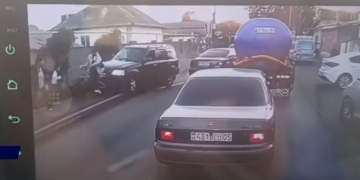 Кадры из видео